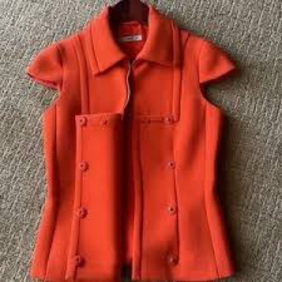 I’m trying to find this jacket, it was stolen from me! - Picture 2 of 2